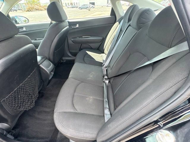 Used 2020 Kia Optima LX FWD image 11
