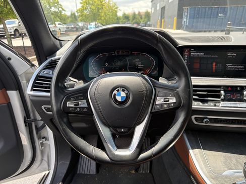Used 2019 BMW X5 xDrive40i w/ Premium Package AWD/4WD image 17