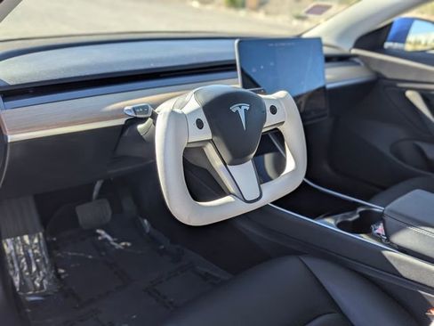 Used 2019 Tesla Model 3 Long Range image 13