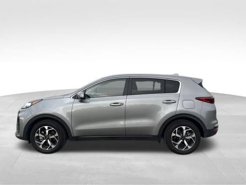 Certified 2022 Kia Sportage LX FWD image 6