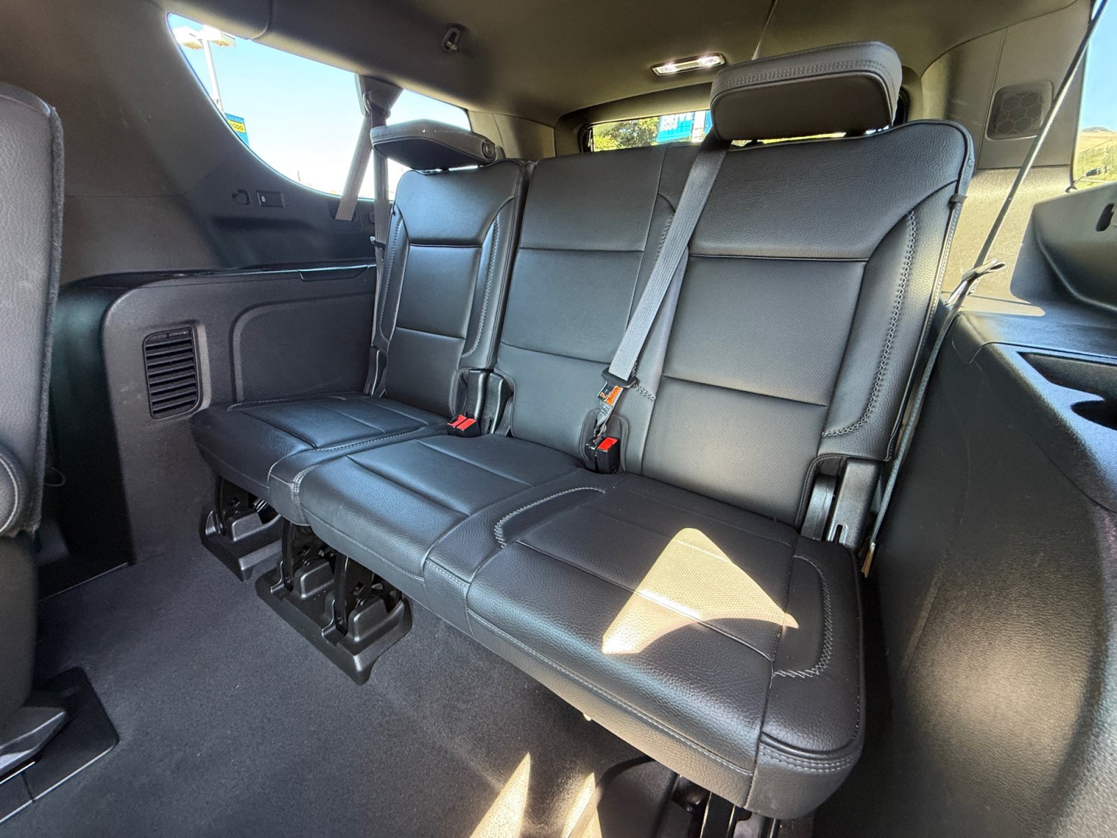 Used 2021 GMC Yukon XL Denali w/ Denali Ultimate Package AWD/4WD image 21