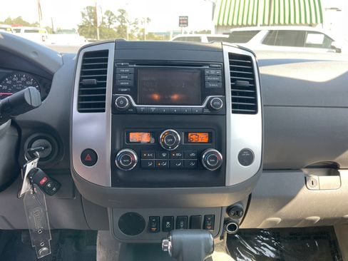 Used 2018 Nissan Frontier SV w/ Value Truck Package image 17