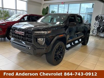 New 2025 GMC Canyon Elevation w/ Convenience Package