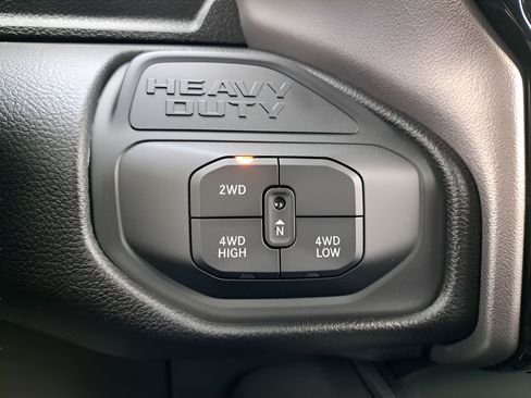 New 2026 RAM 3500 Big Horn AWD/4WD image 22