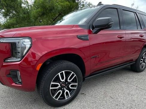 Used 2021 GMC Yukon AT4 w/ AT4 Premium Plus Package image 3