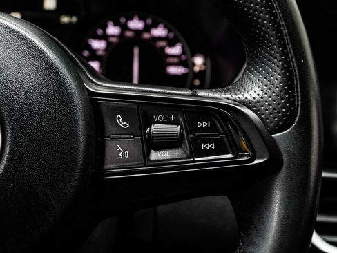 Used 2022 Alfa Romeo Giulia Ti image 28