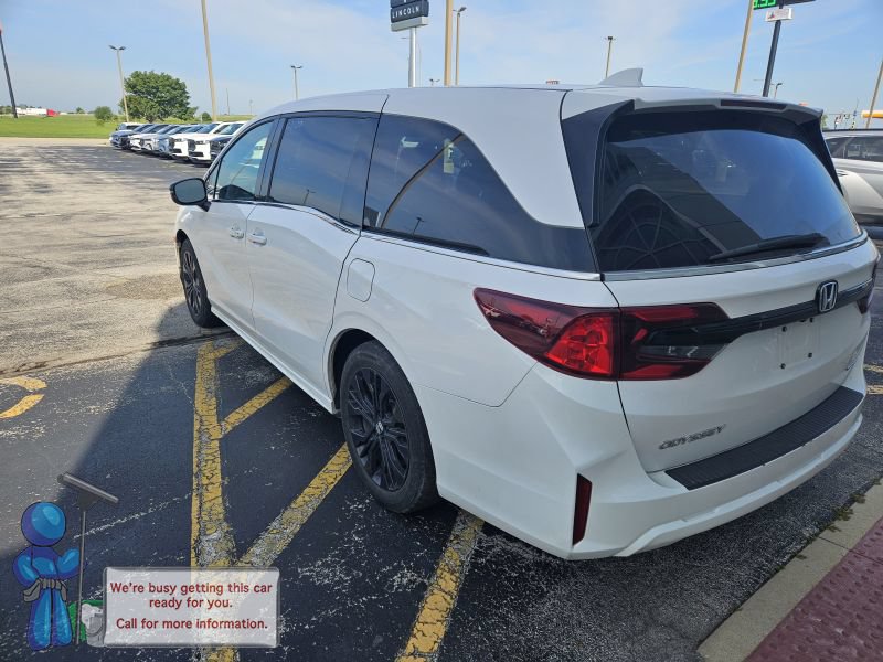 Used 2025 Honda Odyssey Sport-L image 3