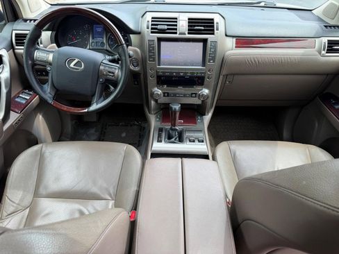 Used 2015 Lexus GX 460 w/ Premium Package AWD/4WD image 11