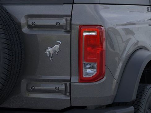 New 2026 Ford Bronco 2-Door AWD/4WD image 23