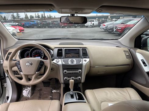 Used 2011 Nissan Murano SV image 9