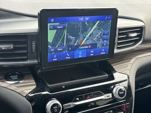 Used 2024 Ford Explorer Limited image 24