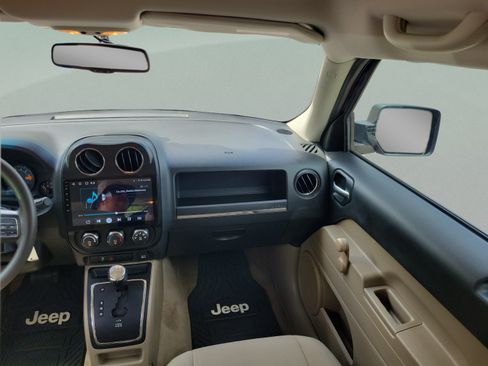 Used 2014 Jeep Patriot Sport w/ Tire & Wheel Group FWD image 7