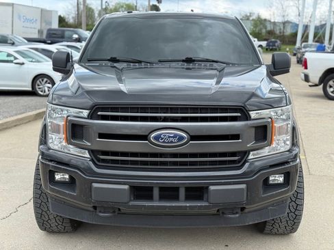 Used 2018 Ford F150 XLT w/ Equipment Group 302A Luxury image 3