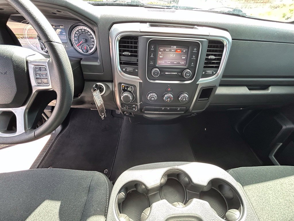 Used 2022 RAM 1500 Warlock AWD/4WD image 18