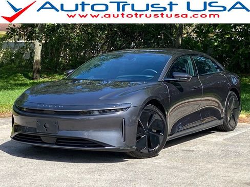 Used 2024 Lucid Air Pure RWD image 1