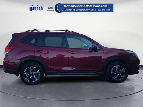Certified 2023 Subaru Forester Premium AWD/4WD image 6