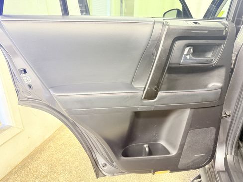 Used 2021 Toyota 4Runner TRD Off-Road Premium w/ Moonroof Package image 10