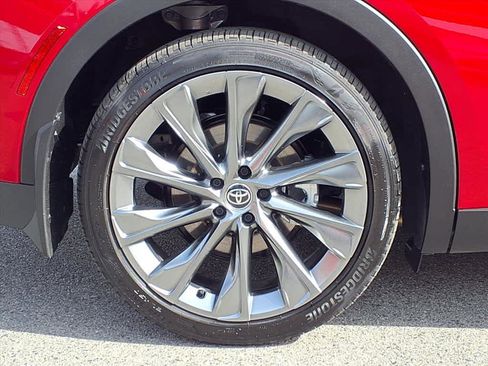 Used 2026 Toyota Crown Limited image 6