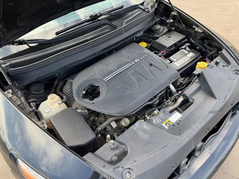 Used 2016 Jeep Cherokee Sport w/ Cold Weather Group image 24