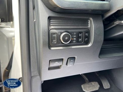 Used 2025 Ford F250 Lariat w/ FX4 Off-Road Package AWD/4WD image 51
