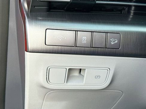 Certified 2024 Hyundai Kona SEL image 10