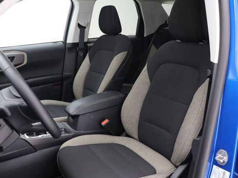 Used 2025 Ford Bronco Sport Big Bend w/ Convenience Package image 16