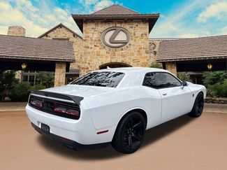 Used 2022 Dodge Challenger SRT Hellcat w/ Plus Package video 2