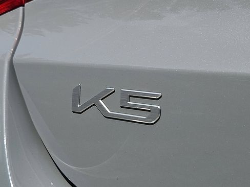 Used 2023 Kia K5 GT-Line image 33
