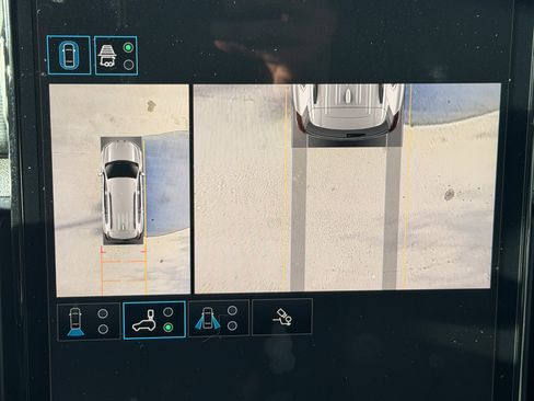 Used 2024 GMC Acadia AT4 w/ Super Cruise Package image 30