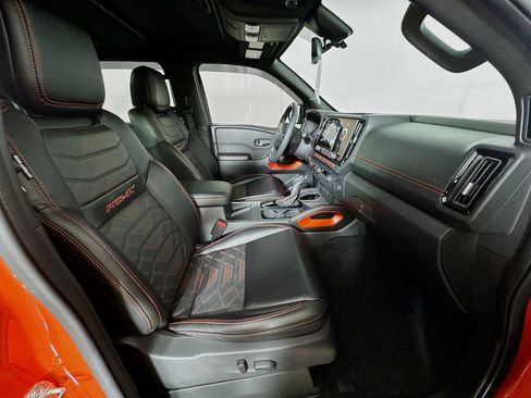 Used 2025 Nissan Frontier PRO-4X w/ Pro Premium Package image 34