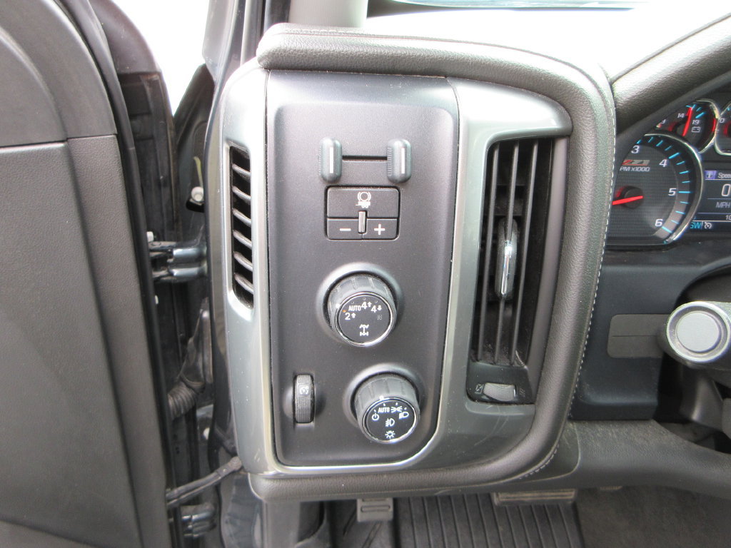 Certified 2018 Chevrolet Silverado 1500 LTZ Z71 w/ LTZ Plus Package AWD/4WD image 27