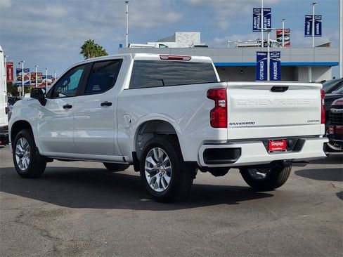New 2026 Chevrolet Silverado 1500 Custom image 2