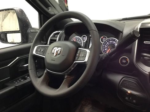 Used 2025 RAM 2500 Big Horn image 31