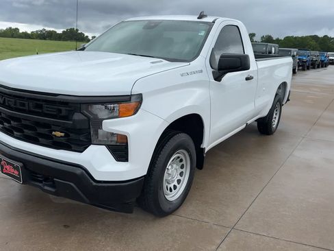 Used 2025 Chevrolet Silverado 1500 W/T w/ WT Convenience Package RWD image 5