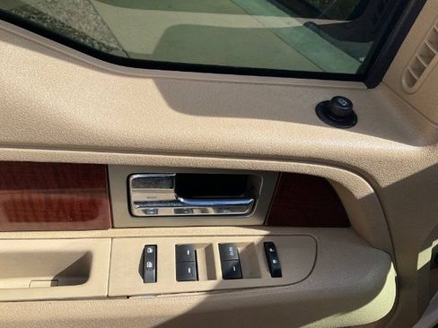 Used 2010 Ford F150 King Ranch AWD/4WD image 20