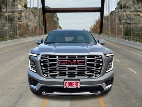 New 2026 GMC Yukon Denali w/ Sun & Power Step Package AWD/4WD image 2