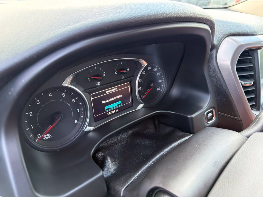 Used 2018 GMC Acadia SLT AWD/4WD image 7