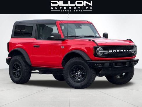 Used 2022 Ford Bronco Wildtrak AWD/4WD image 1