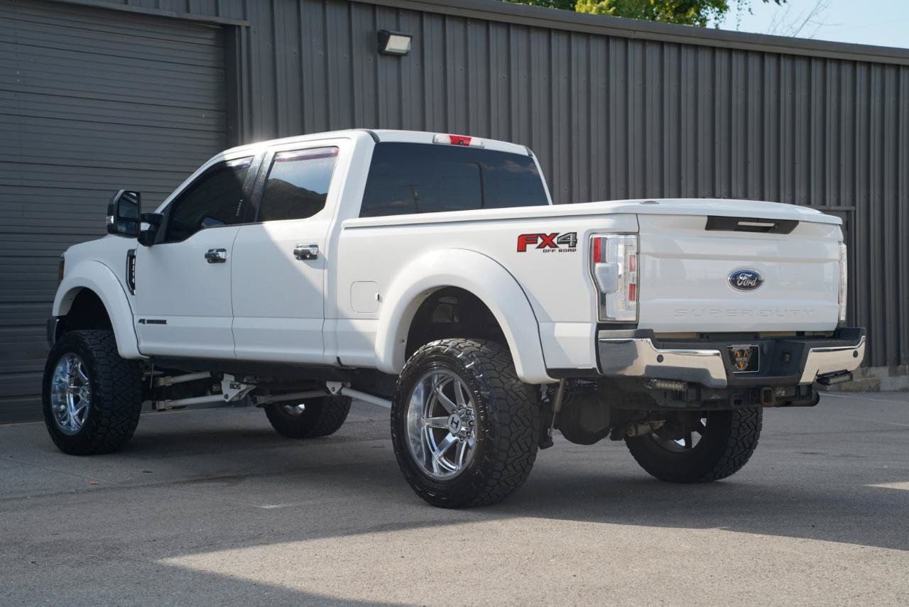 Used 2018 Ford F250 Lariat w/ Lariat Ultimate Package AWD/4WD image 7