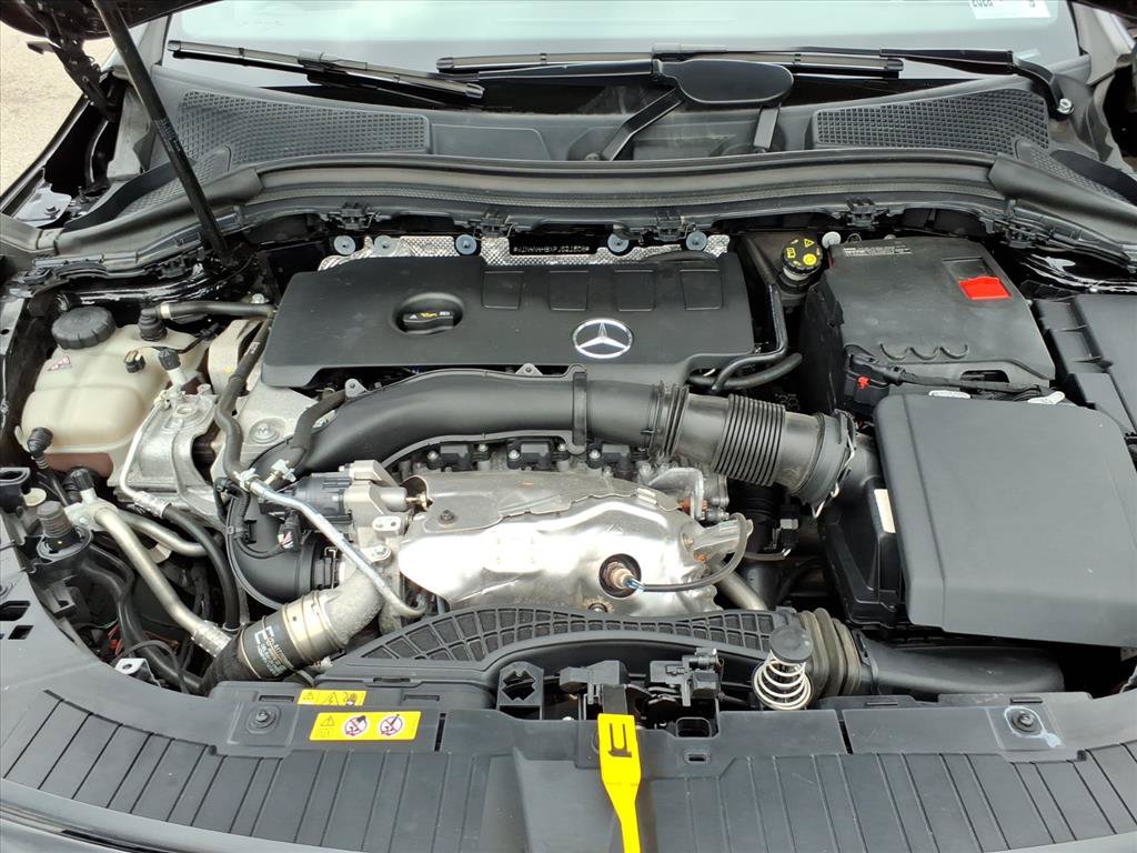 Used 2023 Mercedes-Benz GLA 250 4MATIC image 10