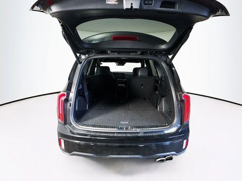 Certified 2024 Kia Telluride SX X-Pro AWD/4WD image 28