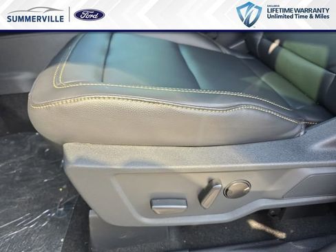 New 2025 Ford Bronco Badlands image 30