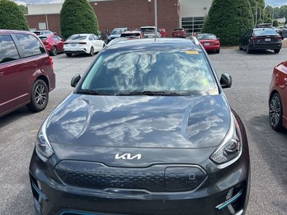 Certified 2022 Kia Niro EX