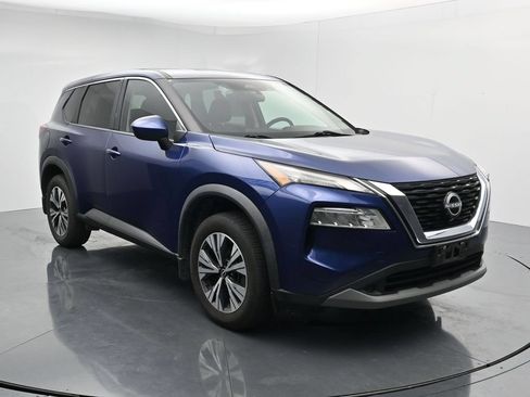 Used 2023 Nissan Rogue SV AWD/4WD image 2