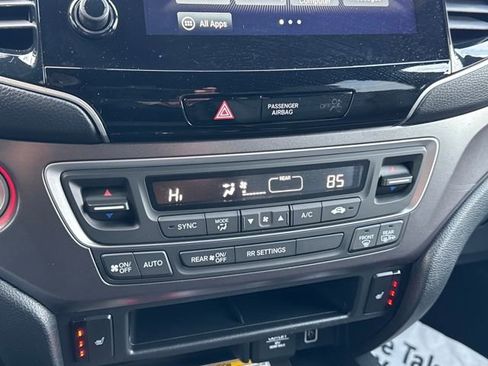 Used 2023 Honda Passport EX-L image 11