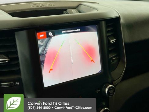 Used 2024 RAM 3500 Tradesman w/ Chrome Appearance Group image 18