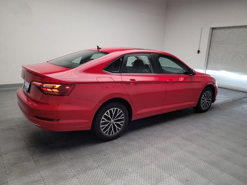 Used 2019 Volkswagen Jetta SE FWD image 10