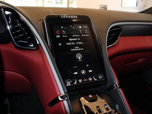 Certified 2021 Ferrari Roma image 95