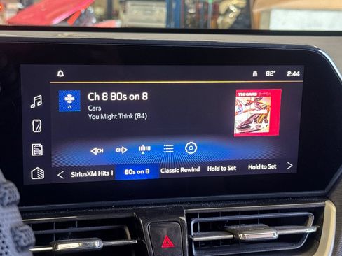 Used 2024 Chevrolet TrailBlazer LT w/ LT Cold Weather Package FWD image 25