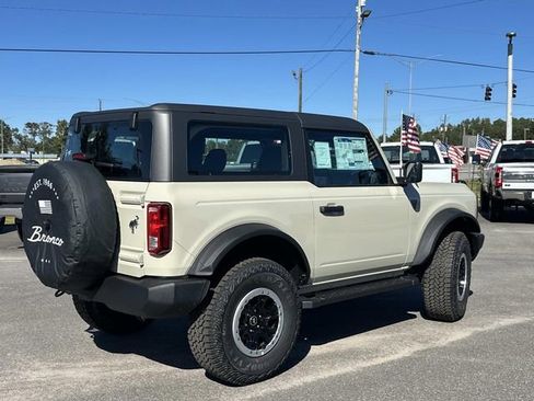 New 2025 Ford Bronco 2-Door w/ Sasquatch Package image 7